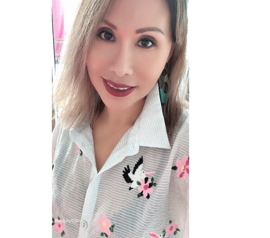 Escorts Staffordshire Newcastle-under-Lyme - Photos for Original wellness Spa Ella and Kara working
