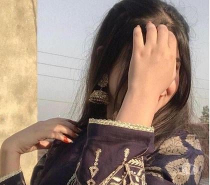Escorts and Massages Hounslow Central Station Hounslow - Photos for Beautiful Pak Girl - No Rush Experience