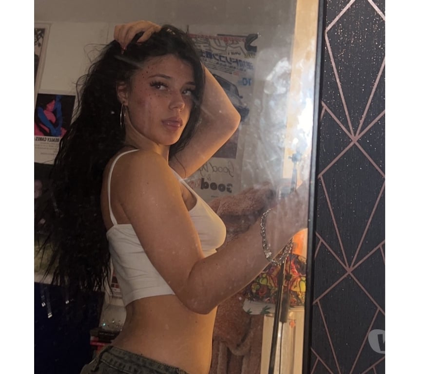Adult Entertainment West Midlands Birmingham - Photos for 🌸 🇬🇧 18 5’2 petite Tiny & Cheeky 😈 🌸