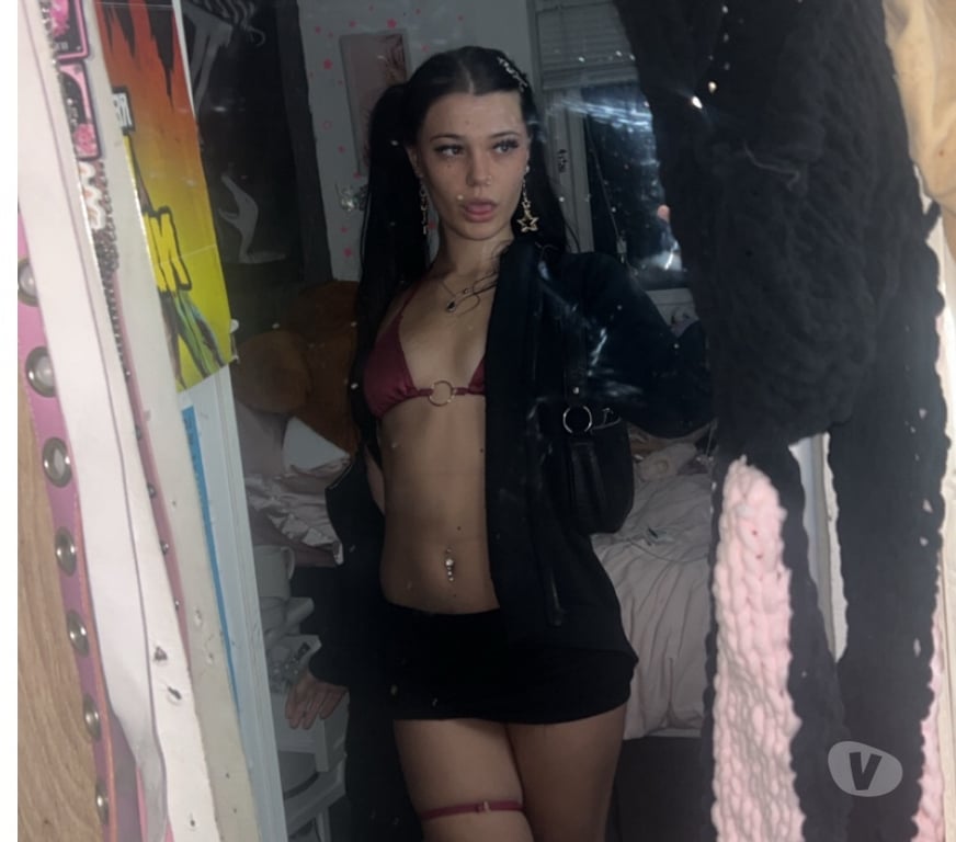 Adult Entertainment West Midlands Birmingham - Photos for 🌸 🇬🇧 18 5’2 petite Tiny & Cheeky 😈 🌸