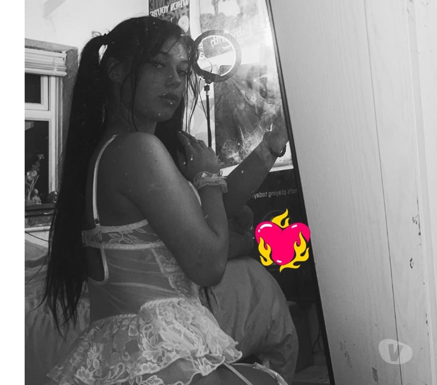 Adult Entertainment West Midlands Birmingham - Photos for 🌸 🇬🇧 18 5’2 petite Tiny & Cheeky 😈 🌸