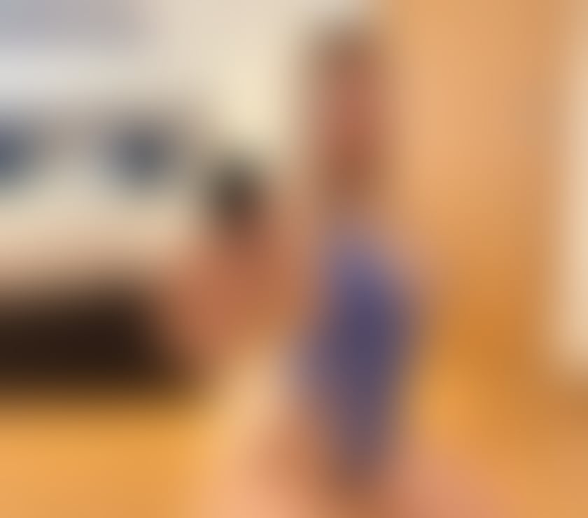 Escorts Surrey Guildford - Photos for 😈EMILY❤️BACK IN TOWN❤️FOR A FEW DAYS😈