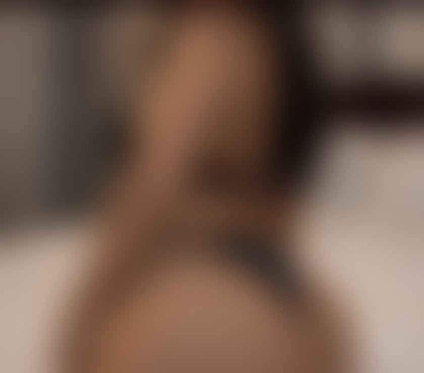 Escorts West Yorkshire Bradford - Photos for Big Bum British Goddess 🤍💗