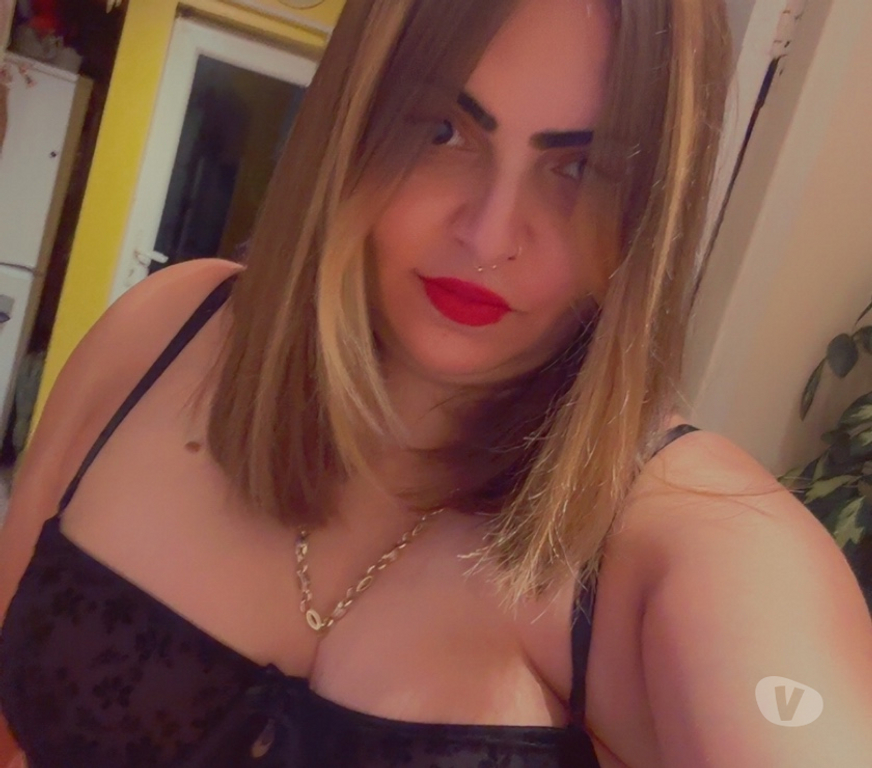Escorts West Yorkshire Leeds - Photos for Beautiful party girl Jessy waiting for you