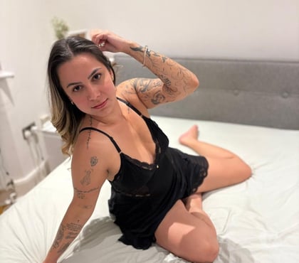  Escorts Commercial Road East London - Photos for LIVIA 🔥FETISH🍑🎉PARTY🍓