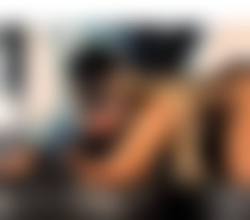 Trans Escorts Buckinghamshire Milton Keynes - Photos for LAURA SHEMAL SEXY, HOT and DOMINATRIX in MILTON KEYNES