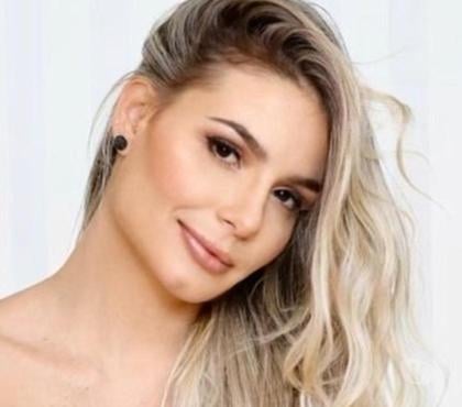 Deep Tissue massage Mayfair Central London - Photos for Massage Time with Sophie professional and stunning skills