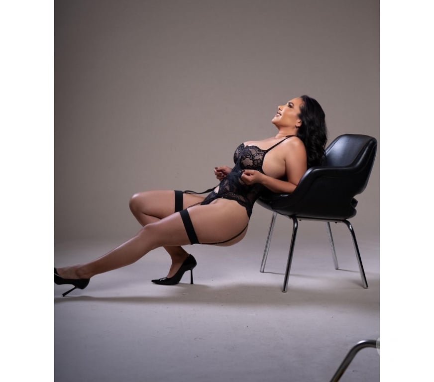 Escorts West London Hounslow - Photos for PAOLA 100% REAL Hot Brazilian 🥵🇧🇷