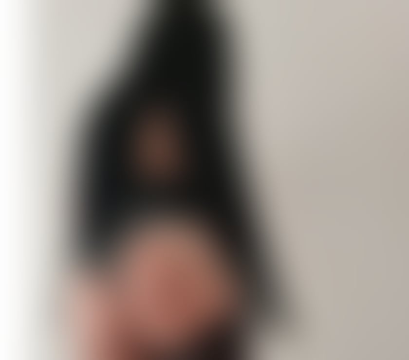 Escorts and Massages New Bradwell Milton Keynes - Photos for Hello JULLIA new in city.