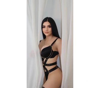 Escorts Ashford Spelthorne - Photos for Bella🫦Party girl🥂Best Owo💋Real Escort 👅