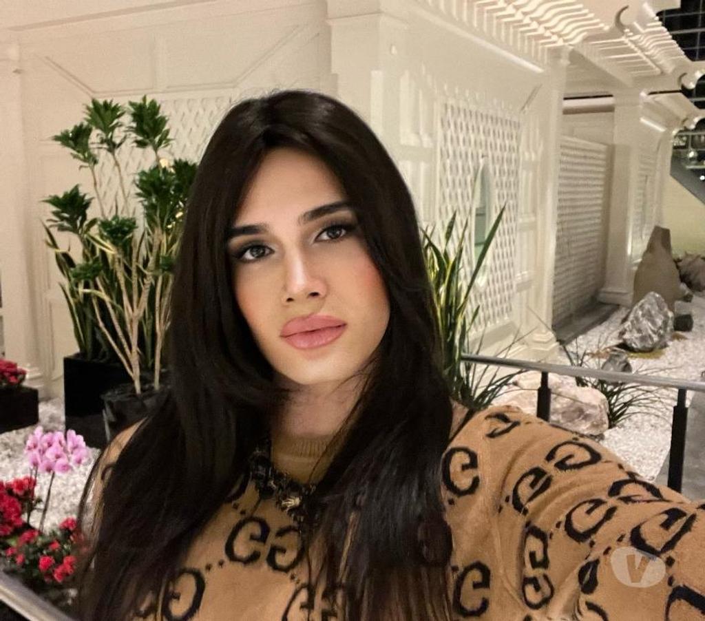 Trans Escorts West Sussex Crawley - Photos for TS RAPHAELLA XXL HOT PARTY IN CRAWLEY SOUTHGATE