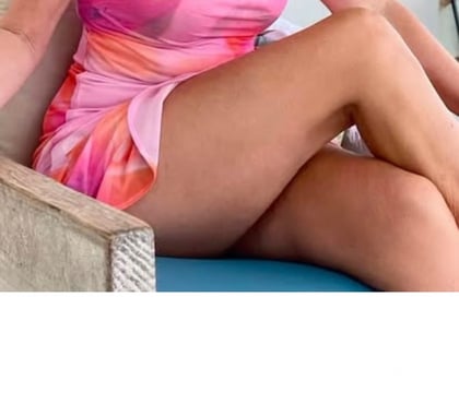 Escorts Hounslow Central Station Hounslow - Photos for Party Milf Diva