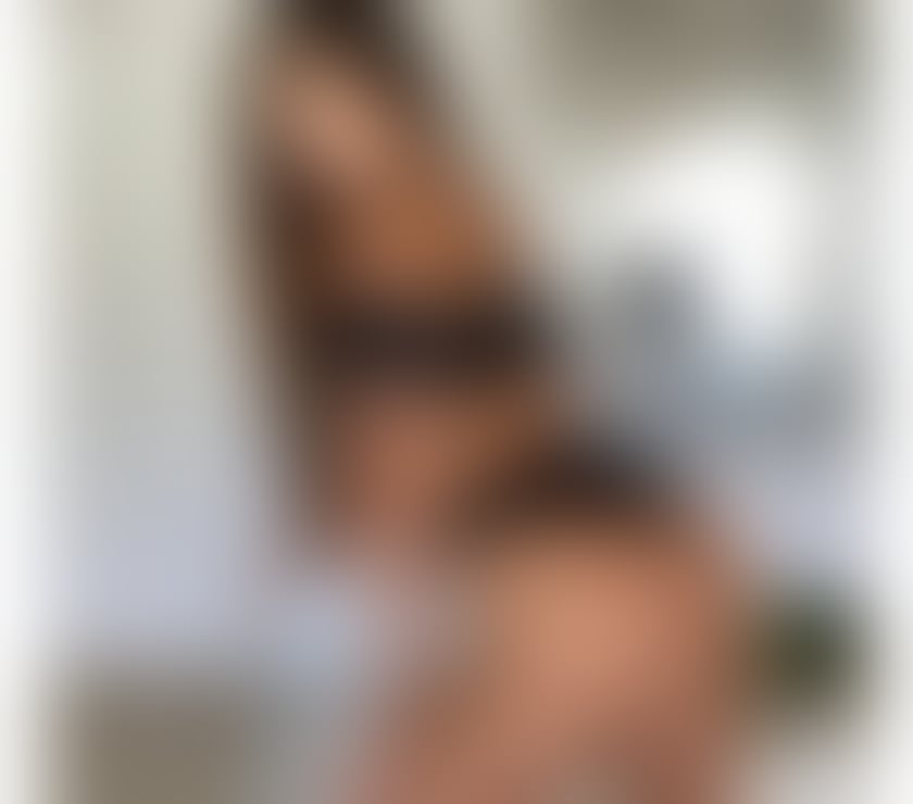 Escorts East London Poplar - East London - Photos for LARA 🔥 NEW SEXY NAUGHTY BRAZILIAN 🔥 PARTY🔥Escorts