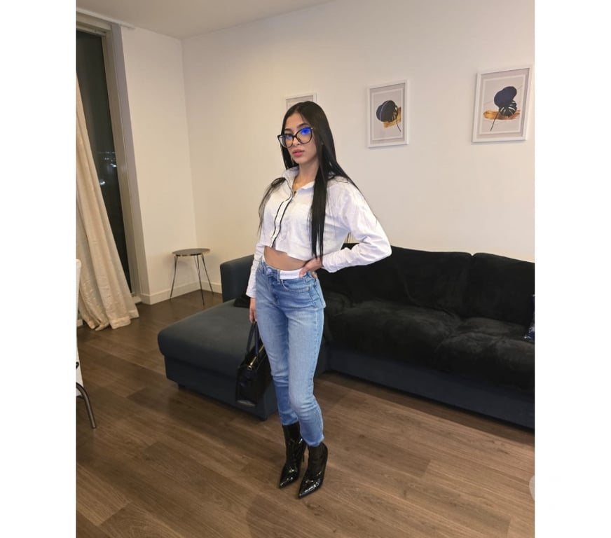 Escorts East London Poplar - East London - Photos for LARA 🔥 NEW SEXY NAUGHTY BRAZILIAN 🔥 PARTY🔥Escorts
