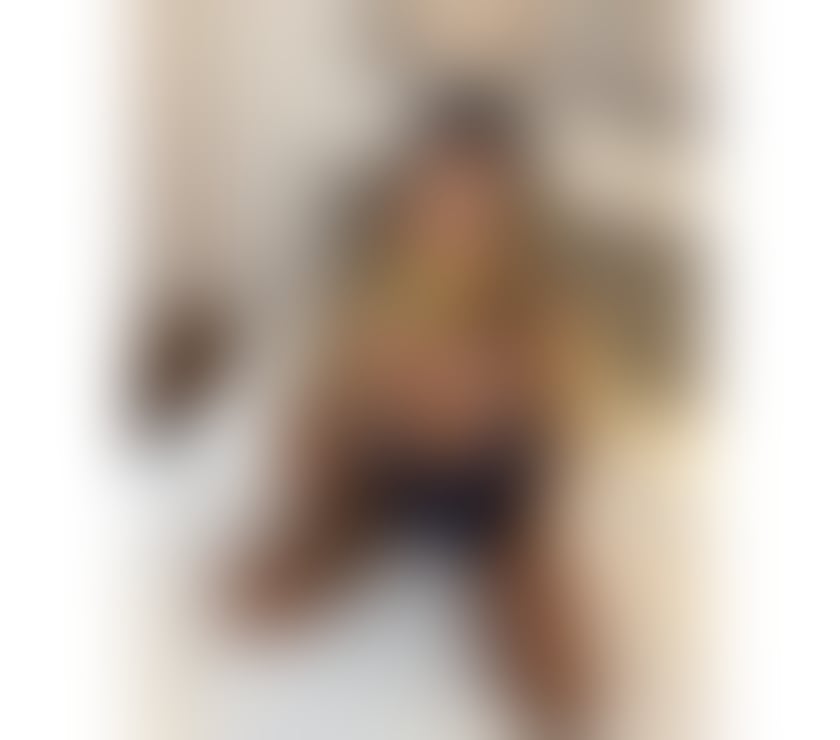 Escorts and Massages Stratford East London - Photos for SEXY 🍑 big Booty HOT GIRL NEW Candy 🍾