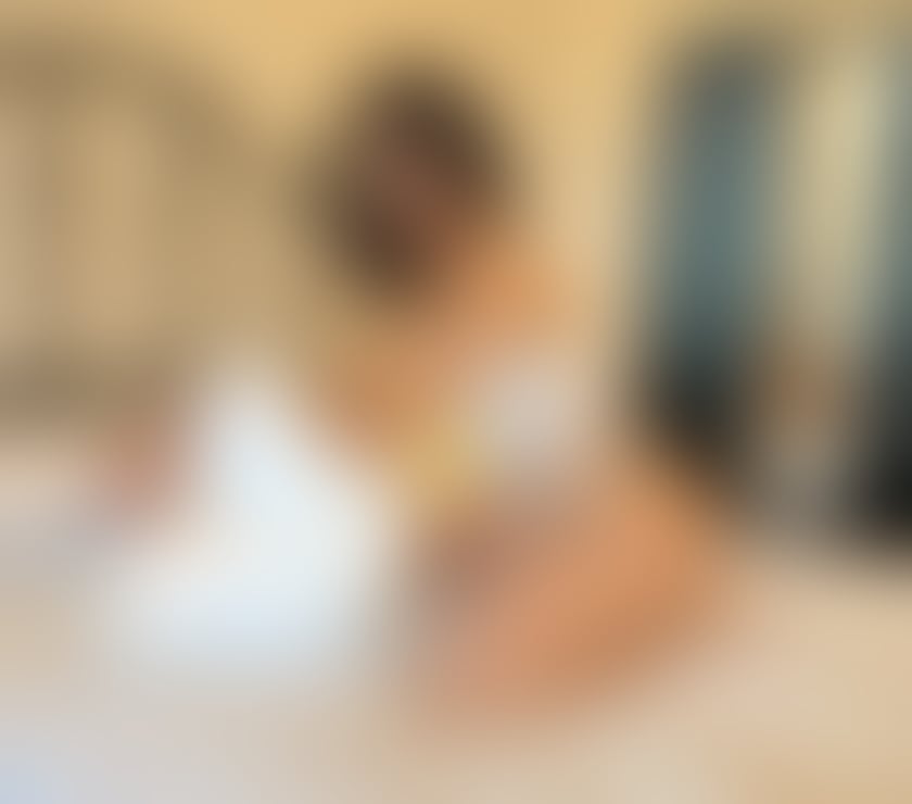 Escorts East London Redbridge - Photos for 🌙🦋🍷 5. Velvet-Moon Butterfly