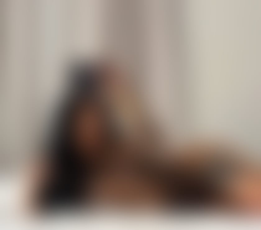 Escorts East London Canary Wharf - East London - Photos for Camilla BIG 🍑 Latina mami 😍😍😍