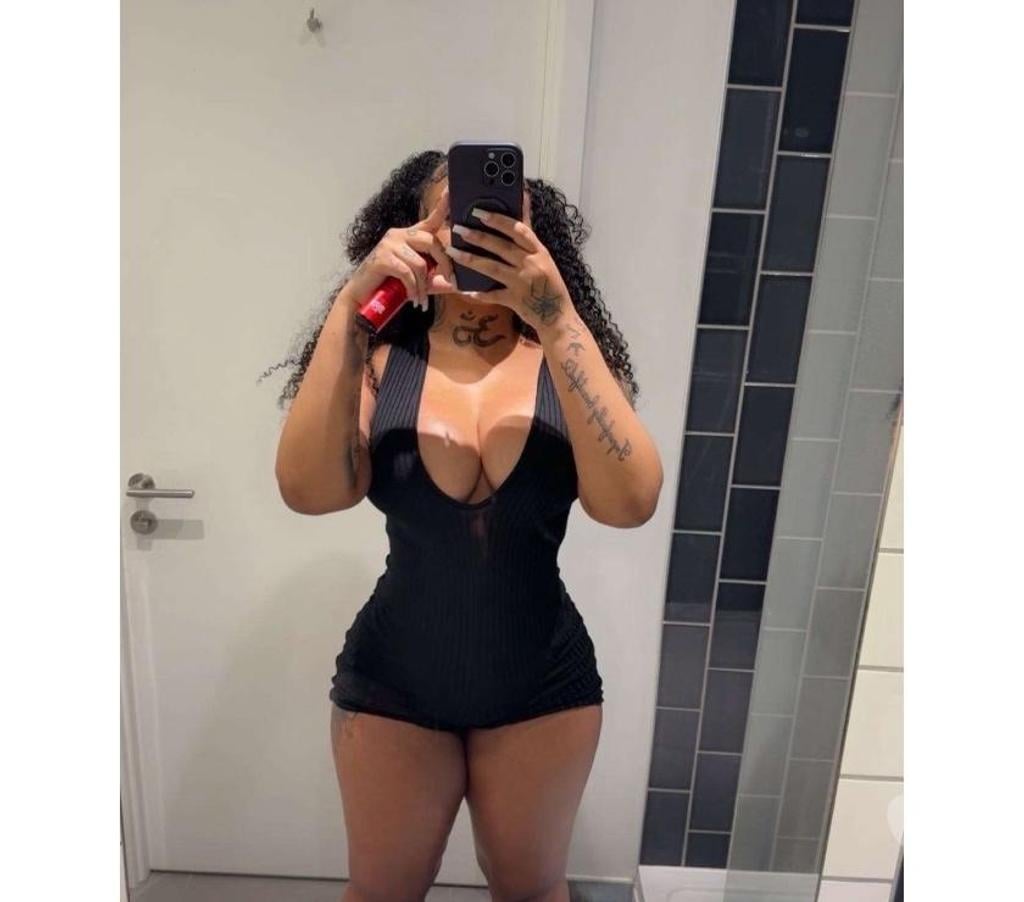 Escorts East London Canary Wharf - East London - Photos for New girl in town Aaliyah 💜
