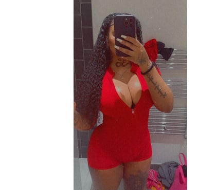 Escort Canary Wharf East London - Photos for New girl in town Chyna 💜