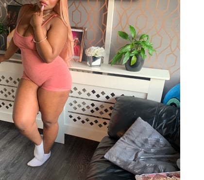 Escorts and Massages Wembley Park North West London - Photos for party submissive doll looking for a dominant 🎀