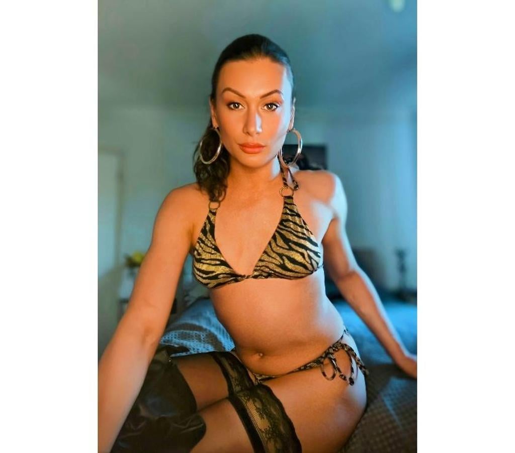 Trans Escorts Surrey Surrey Heath - Photos for Layla-Rose - Fulfilling Your Deepest Fantasies