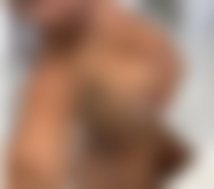 Escorts North London Enfield - Photos for African Curvy Big 🍑All-Night Party& Toys