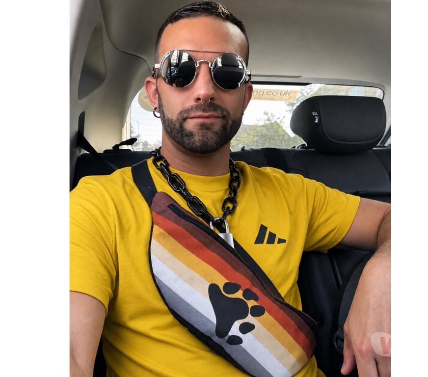  Gay massage Buckinghamshire High Wycombe - Buckinghamshire - Photos for LOOKING FOR YOUR NEXT PLAYMATE 😜 HORNY OPEN MINDED