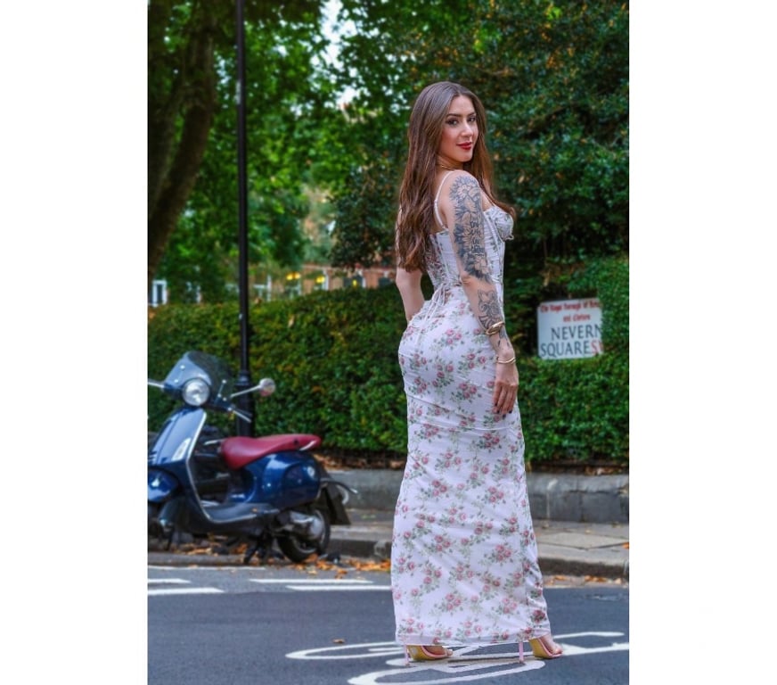 Escorts Central London Mayfair - Central London - Photos for Bella baby all natural