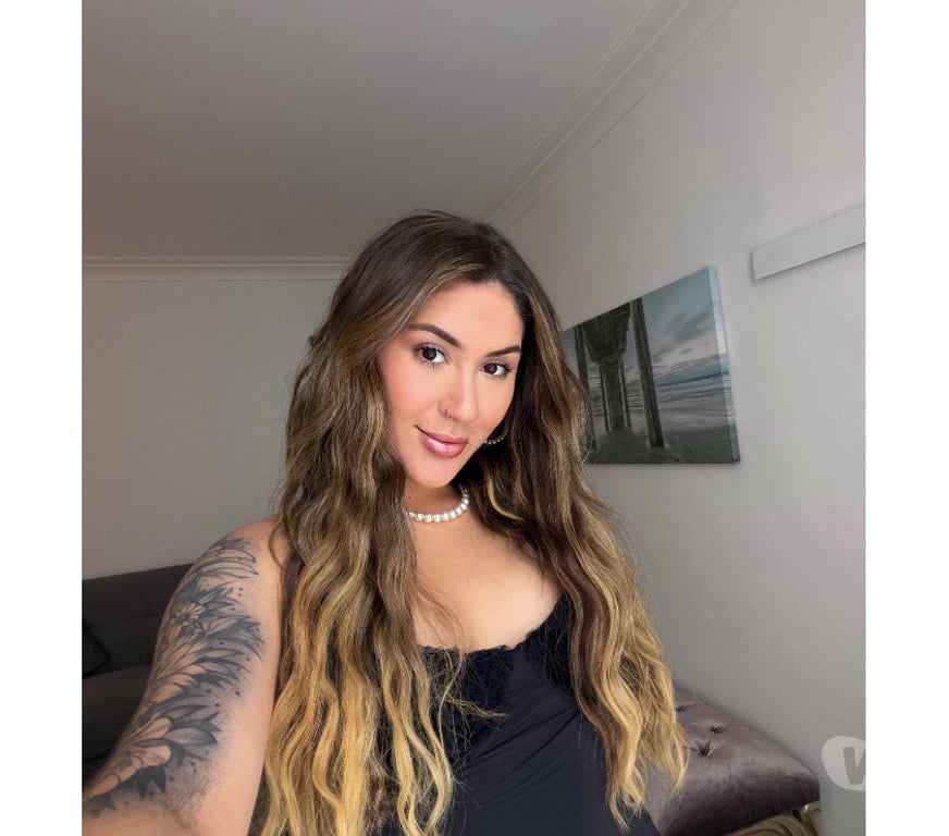 Escorts West Yorkshire Leeds - Photos for Natural GFE Breasts Bella😈🔥