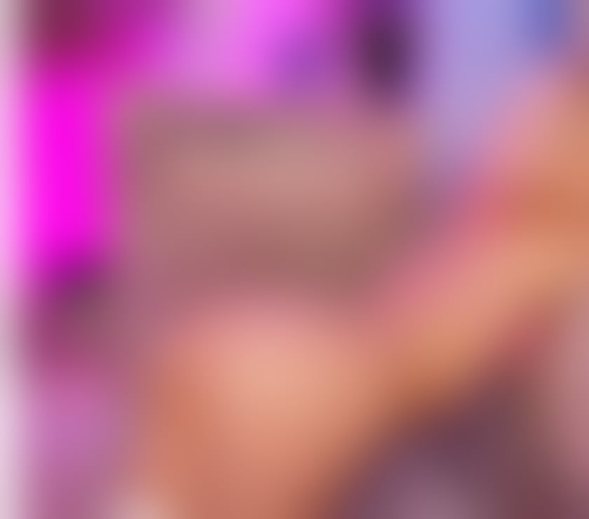 Escorts London Gatwick Airport Crawley - Photos for BIG BOOBS IN TOWN NATALIE