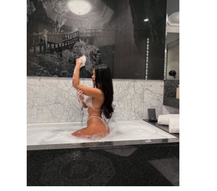 Escorts Hertfordshire East Hertfordshire - Photos for READY FOR PARTY💋❤️ new new new in the areaNOT RUSH