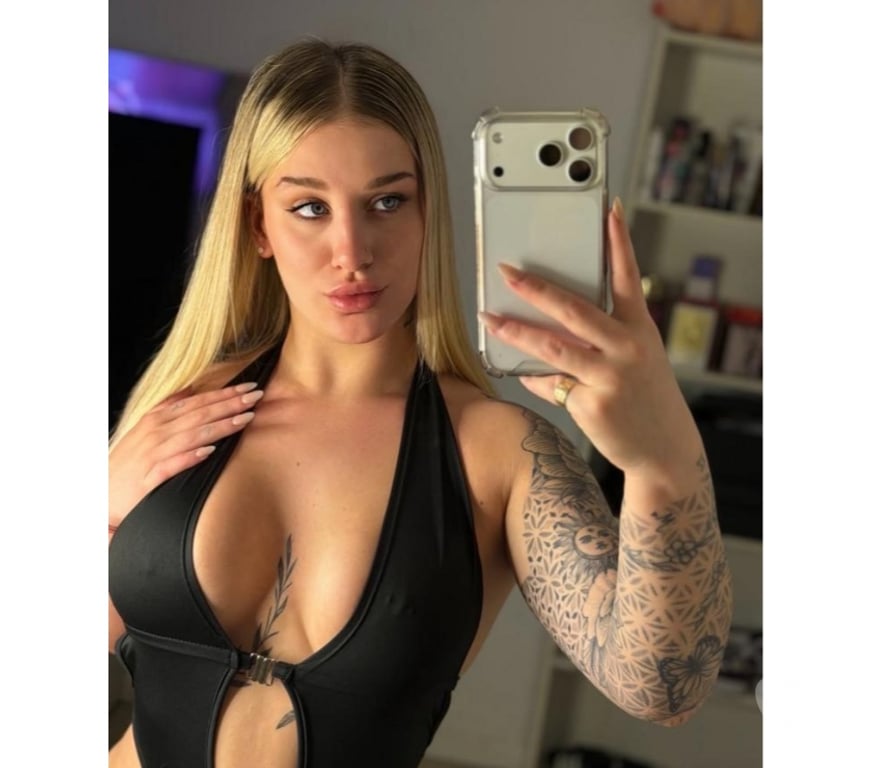 Escorts Greater Manchester Manchester - Photos for 💫♥️EMMA 🍭STUNNING BABE🍭InCall&OutCall☎️