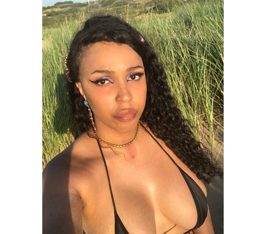 Trans Escorts West Midlands Birmingham - Photos for French Trans GFE Kala