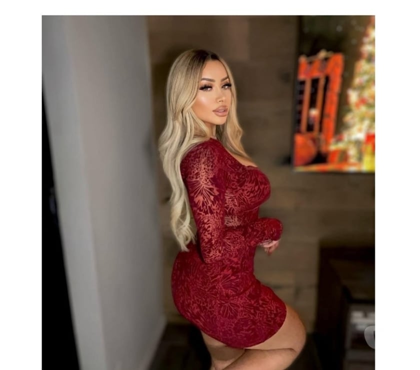 Escorts Merseyside Liverpool - Photos for Izabel incall outcall girl party best services