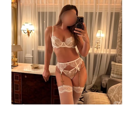 Thai Escorts Earls Court South West London - Photos for Tantric Massage Earls Court with Helen