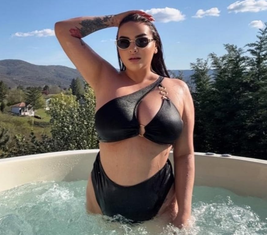 Escorts Bedfordshire Bedford - Photos for Marina🤫natural boobs😜Real %100😍kisses