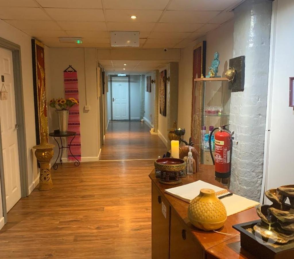 Full body massage Greater Manchester Manchester - Photos for Hong thong Thai massage