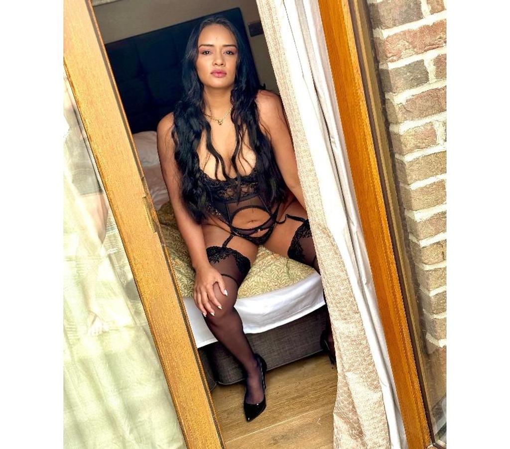 Escorts West London Paddington Station - West London - Photos for Bella 🥳 party girl 💯real 🇧🇷🍑