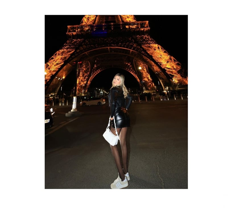 Escorts South West London Haydons Road - South West London - Photos for 🌟 Charming Brazilian girl – in your area 🏠