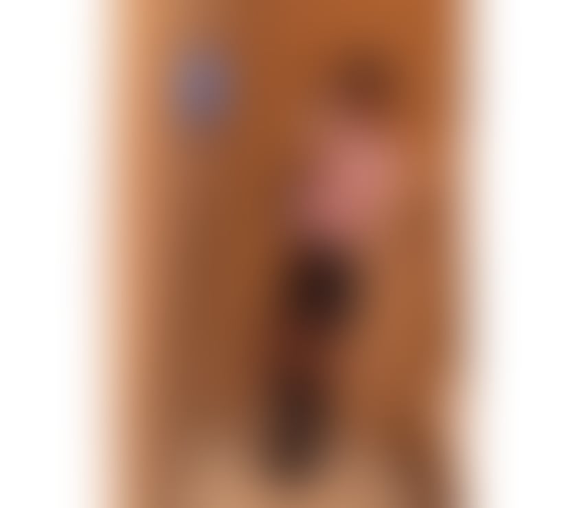 Escorts Surrey Woking - Photos for an experienced, elegant, and beautiful girl