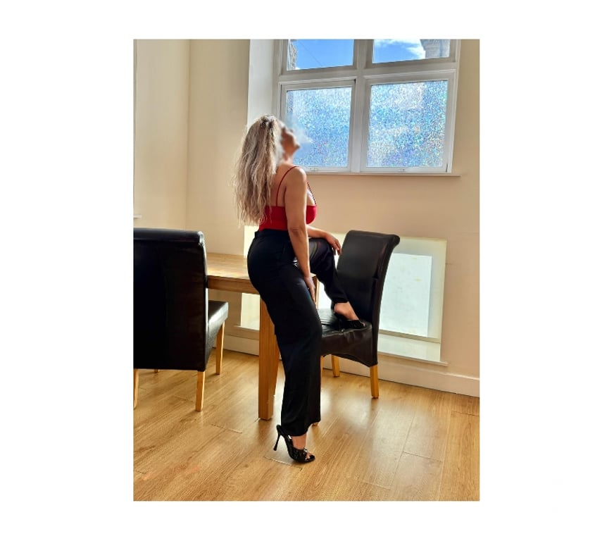 Escorts West Yorkshire Leeds - Photos for Natural Beauty ✨🌿 Bold & Powerful 💪👑🔥