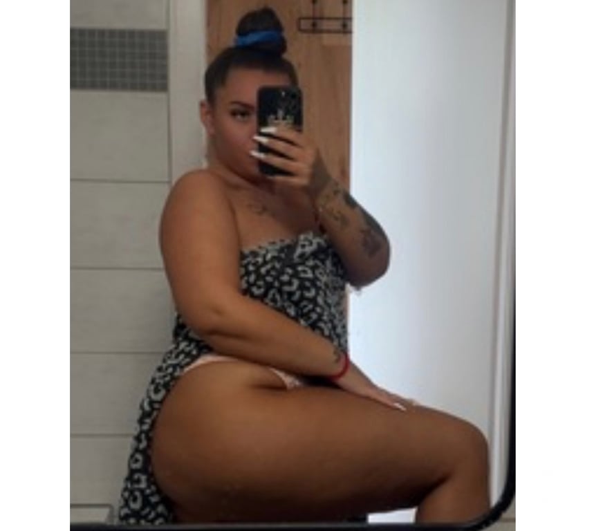 Escorts Leicestershire Leicester - Photos for LARA TALL CHUNKY GIRL ❤️ 🍑