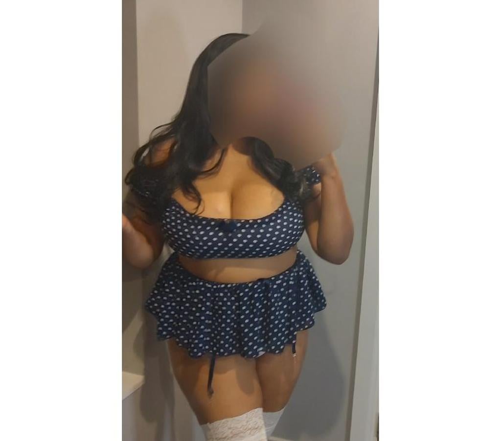 Escorts Merseyside Saint Helens - Photos for British high class beauty😘natural 36G Curvy Lady 🫦