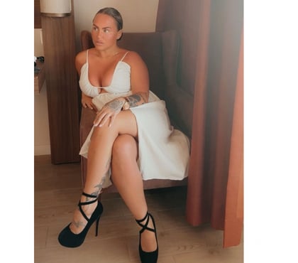 Escort Borehamwood Hertsmere - Photos for INCALLS AVAILABLE NOW 9am till midnight