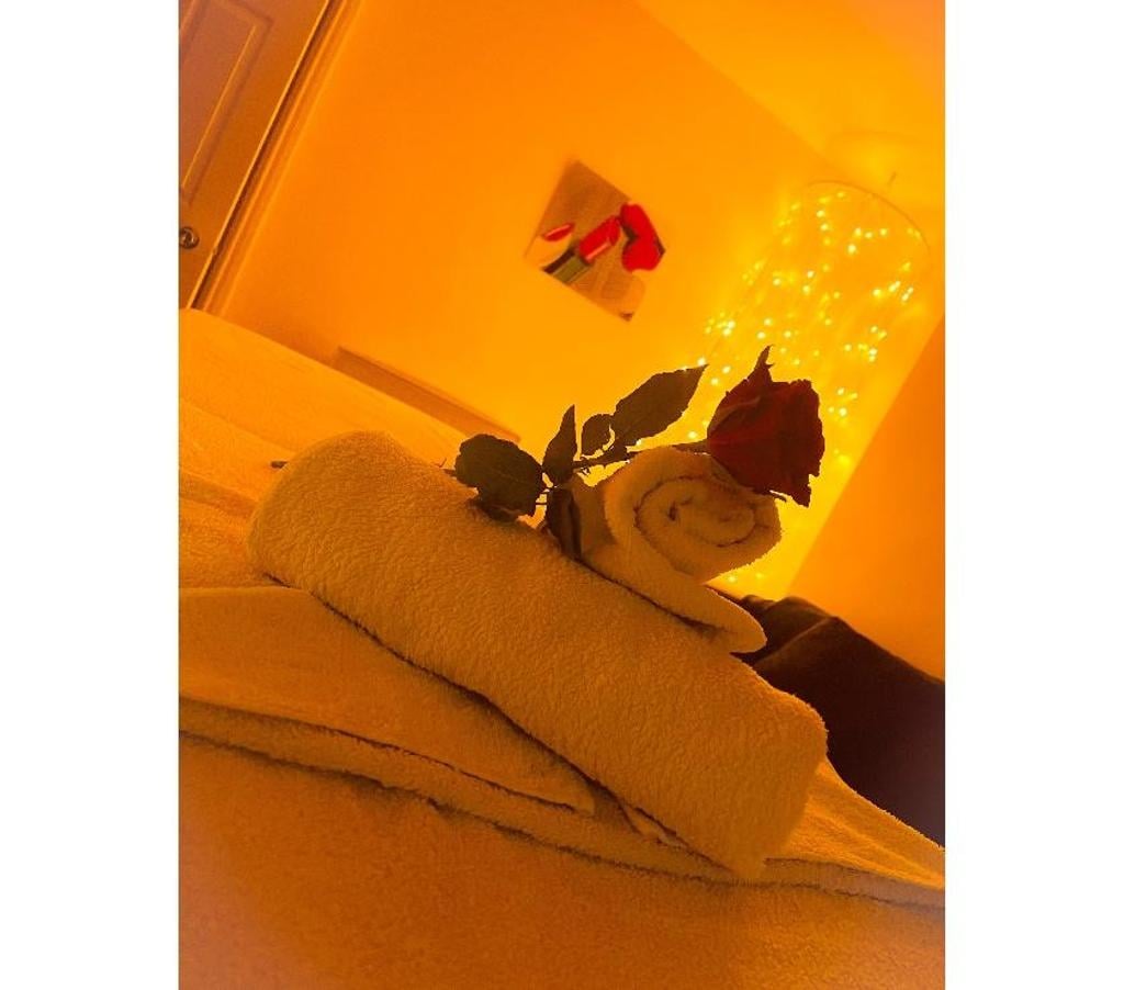 Escorts West Yorkshire Wakefield - Photos for Mobile massage also available xx