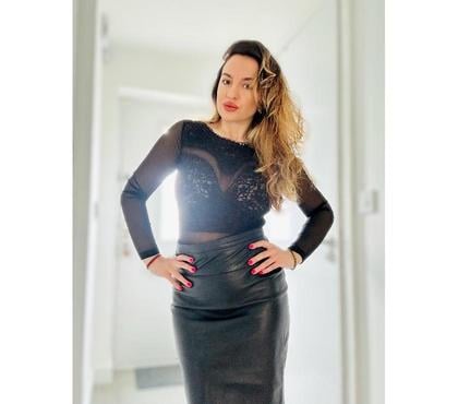 Escort Ackton Wakefield - Photos for Mobile massage also available xx