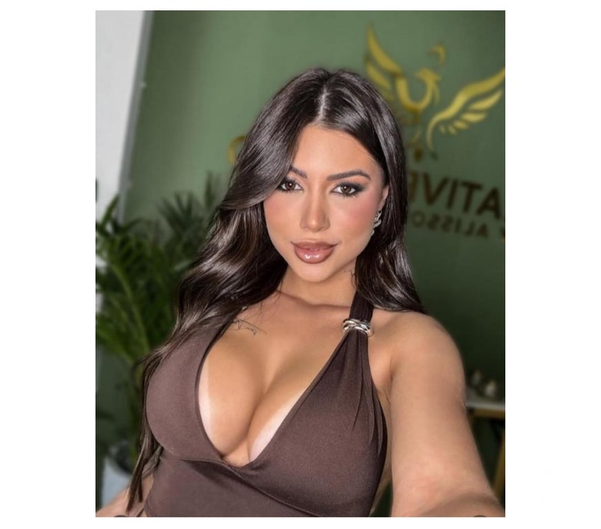 Escorts West London Hillingdon - Photos for 🔥BRUNETE PARTY GIRL 🔥🌸