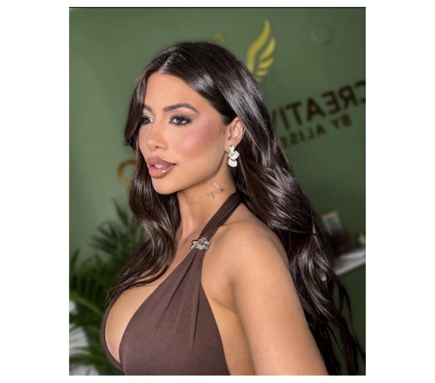 Escorts West London Hillingdon - Photos for 🔥BRUNETE PARTY GIRL 🔥🌸