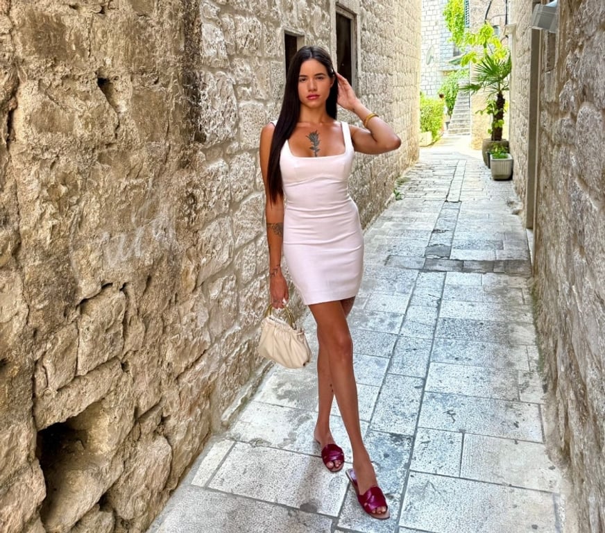 Escorts West London Hillingdon - Photos for 💦🍑 LUIZA PARTY GIRL🍑🍑BR no RUSH