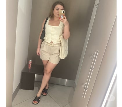 Adult Entertainment London Apprentice Cornwall - Photos for Hot Webcam Model